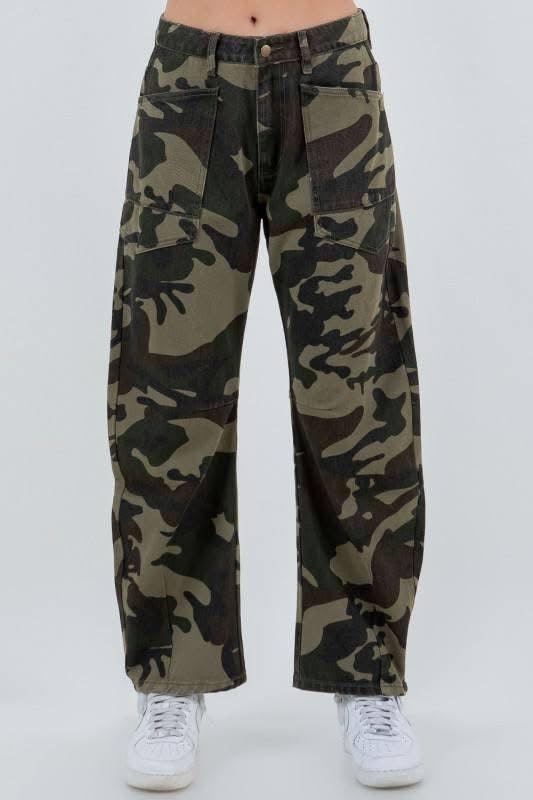 Camo Horseshoe Pants