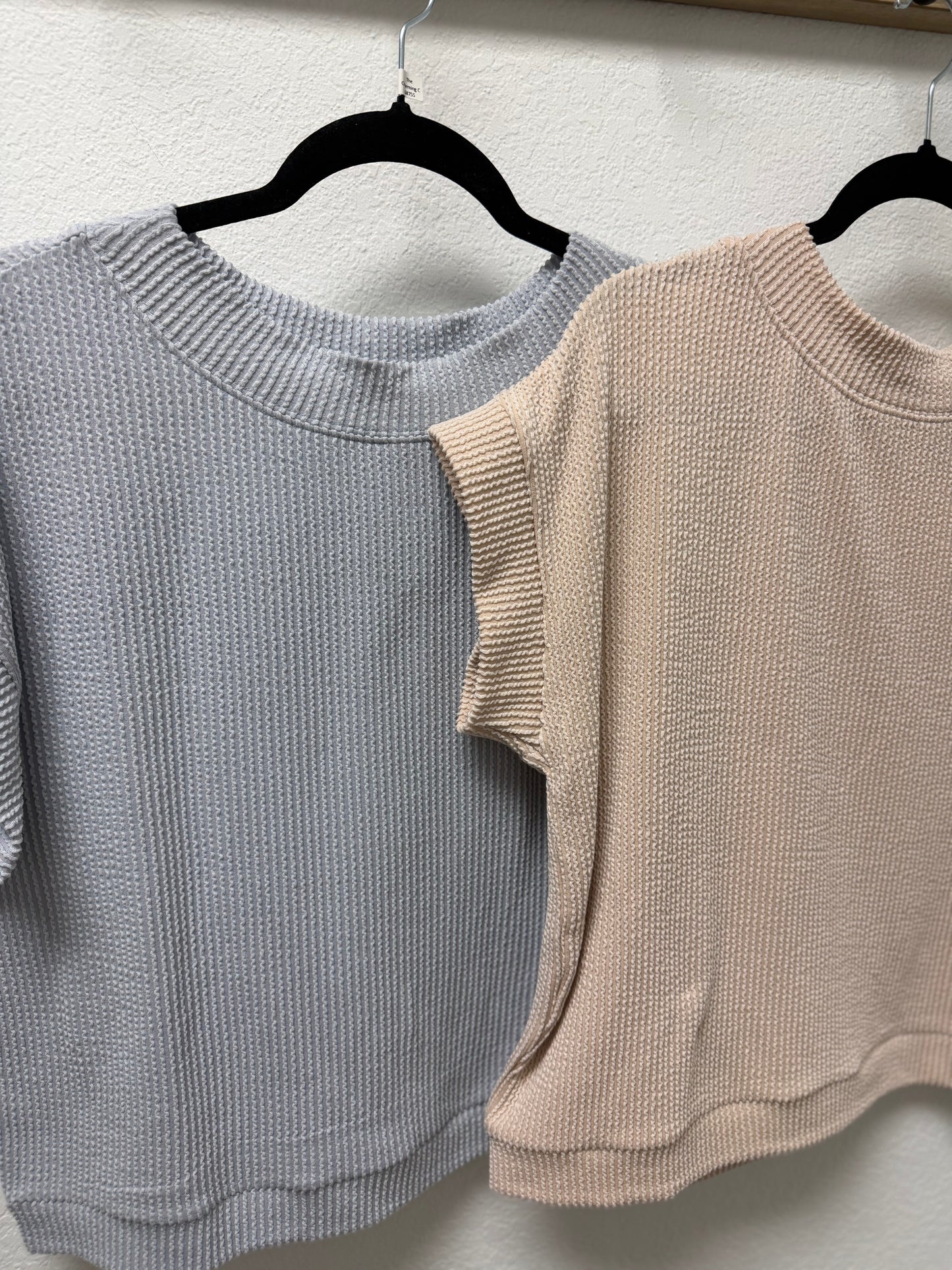 Ribbed Cap Sleeve Top