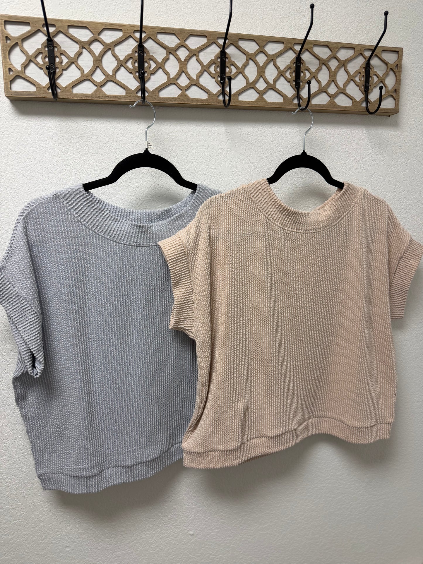 Ribbed Cap Sleeve Top