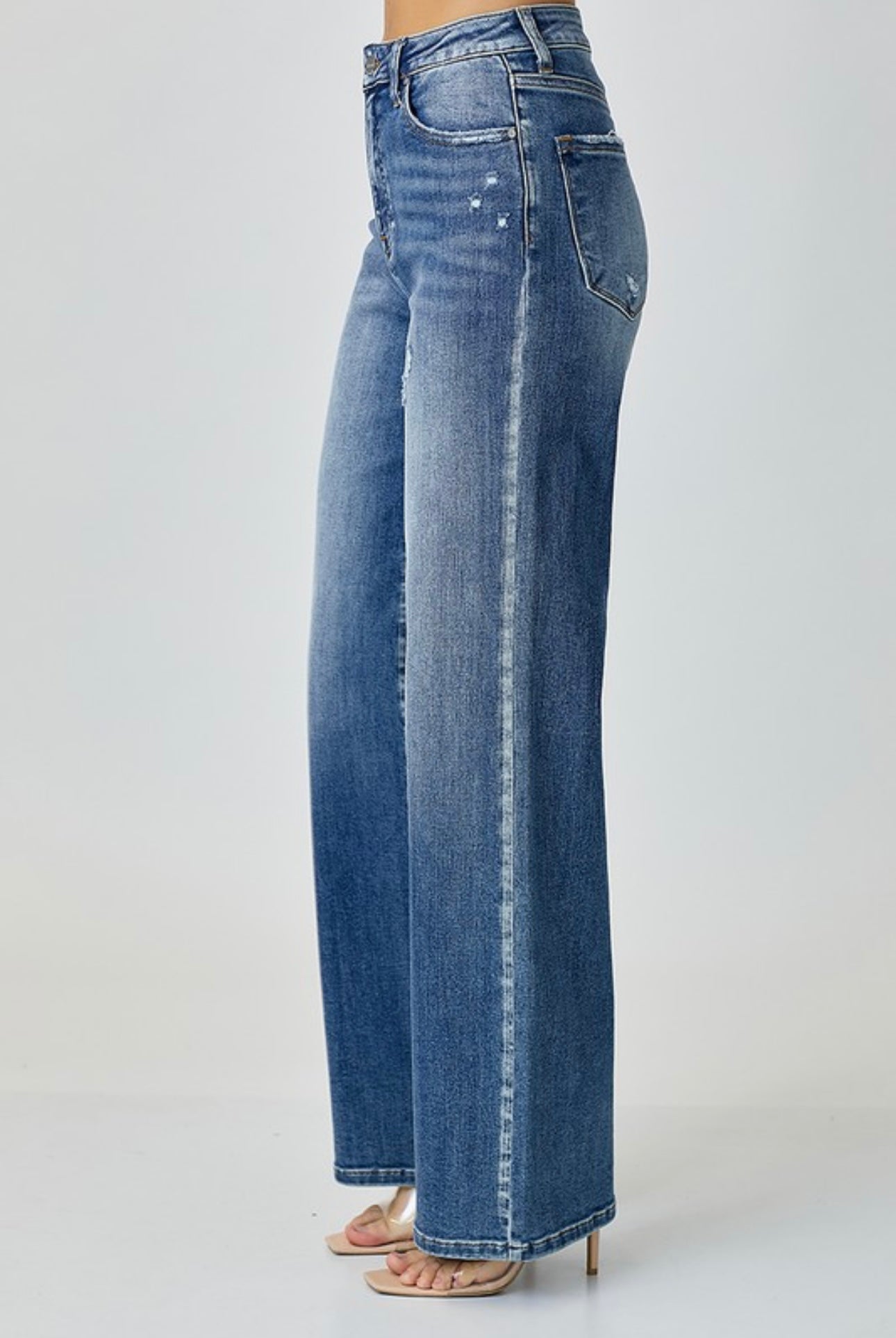 Risen HR Wide Leg Jeans