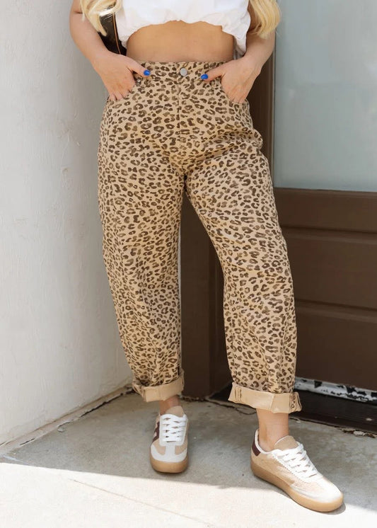MR Leopard Barrel Jeans