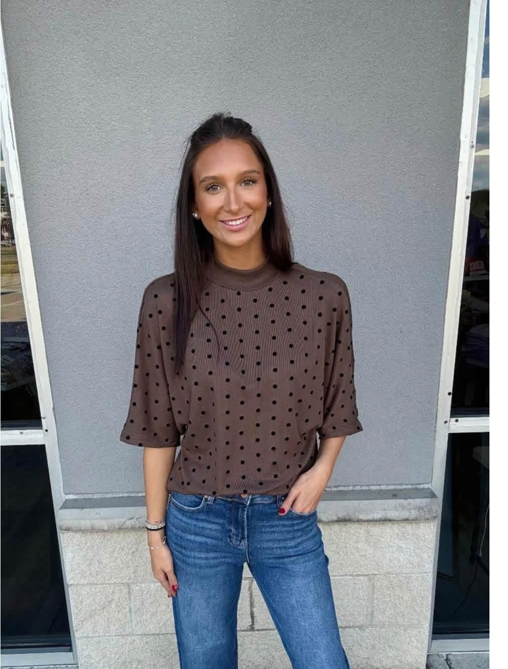 Mocha Dot Top